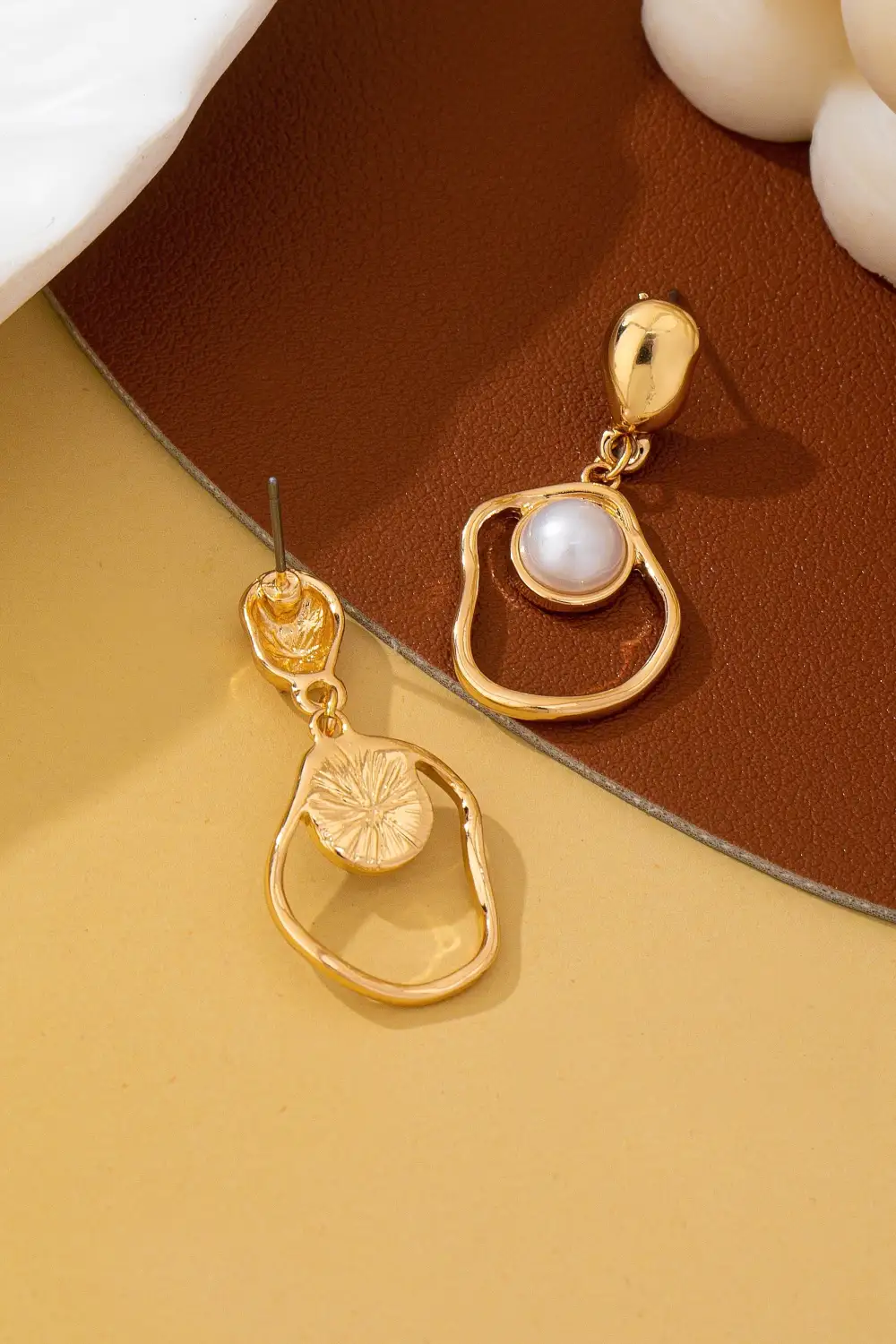 Abstract Molten Pearl Drop arrings