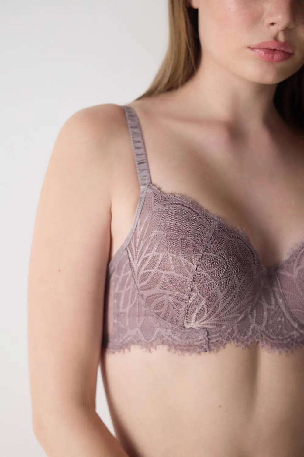 Smooth Lace Padded Bra