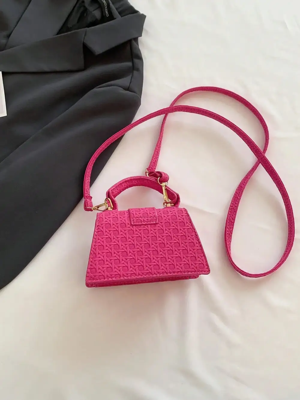 PU Flip Cover Magnetic Closure Top Single Handle Shoulder Strap