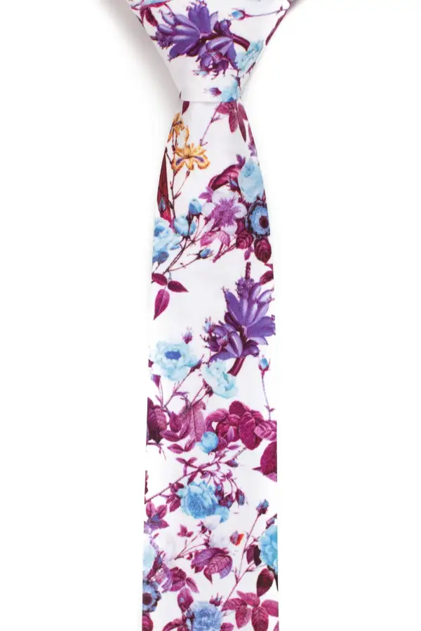 Sharp Botanical Floral Pattern Necktie