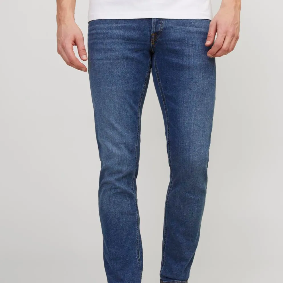 Contemporary Everyday Classic Jeans