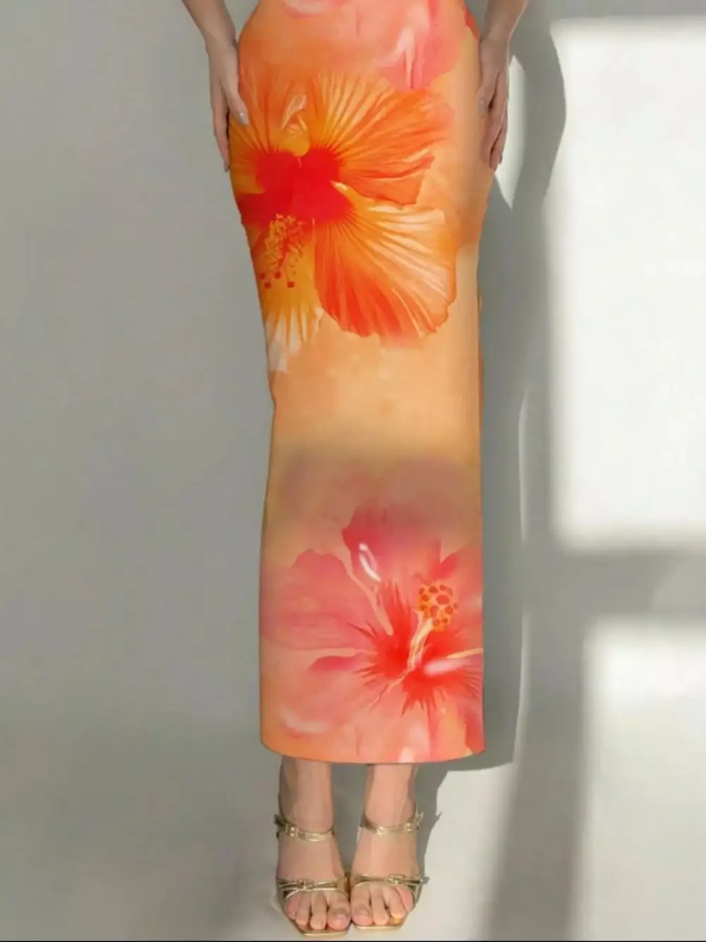Textured Detail Floral Printed Dress