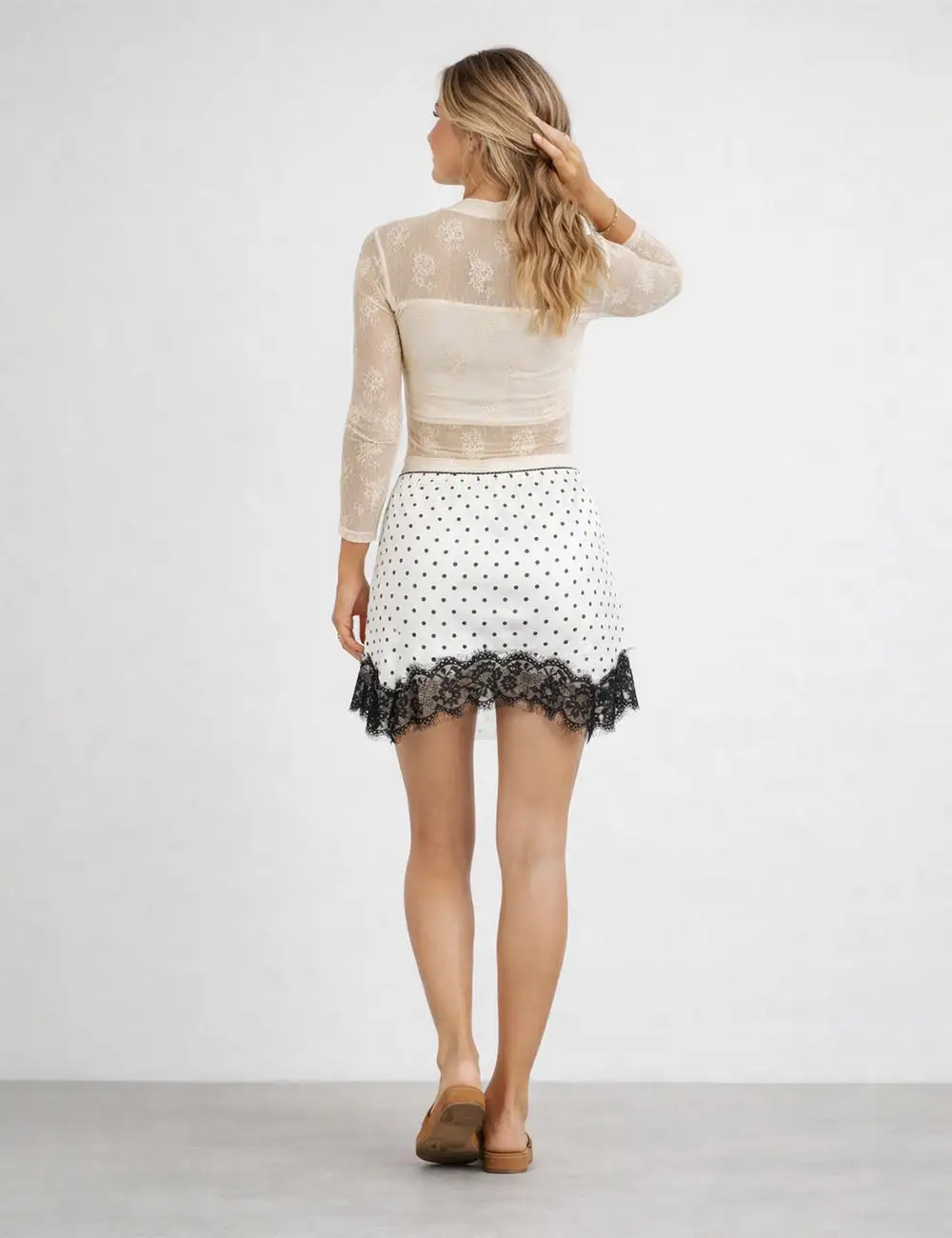 Chic Satin Polka Dot Lace Trim Mini Skirt