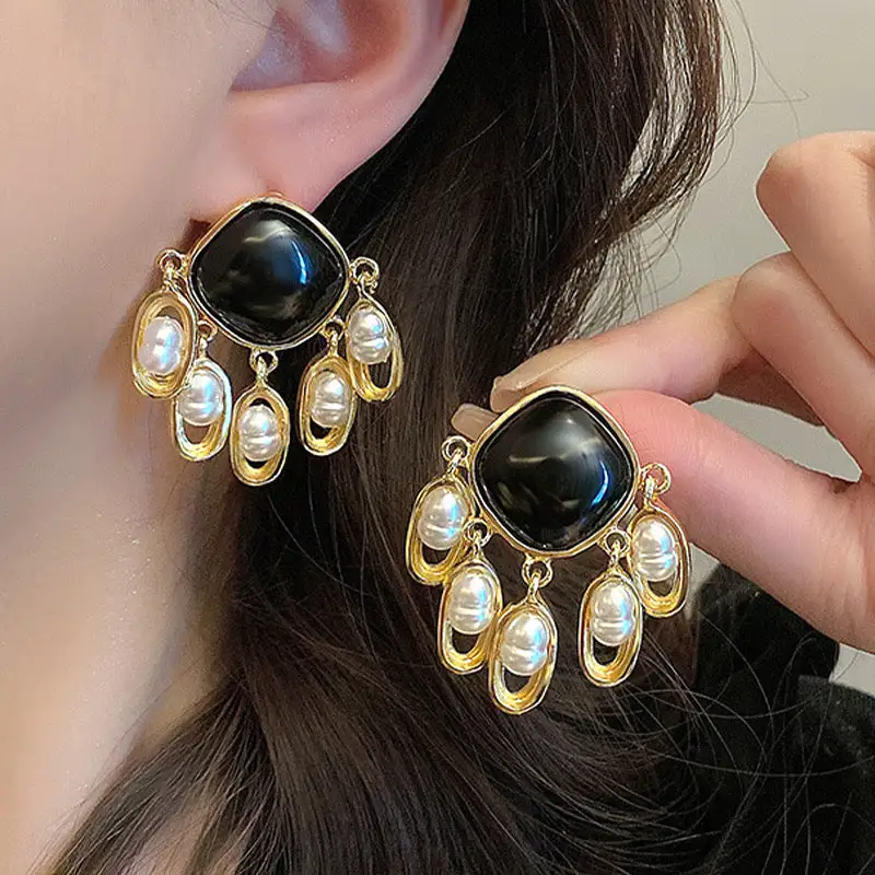 Pearl Fashion Earrings