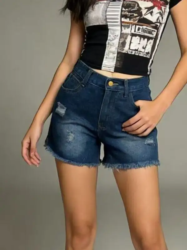 Relaxed Frayed Hem Shorts
