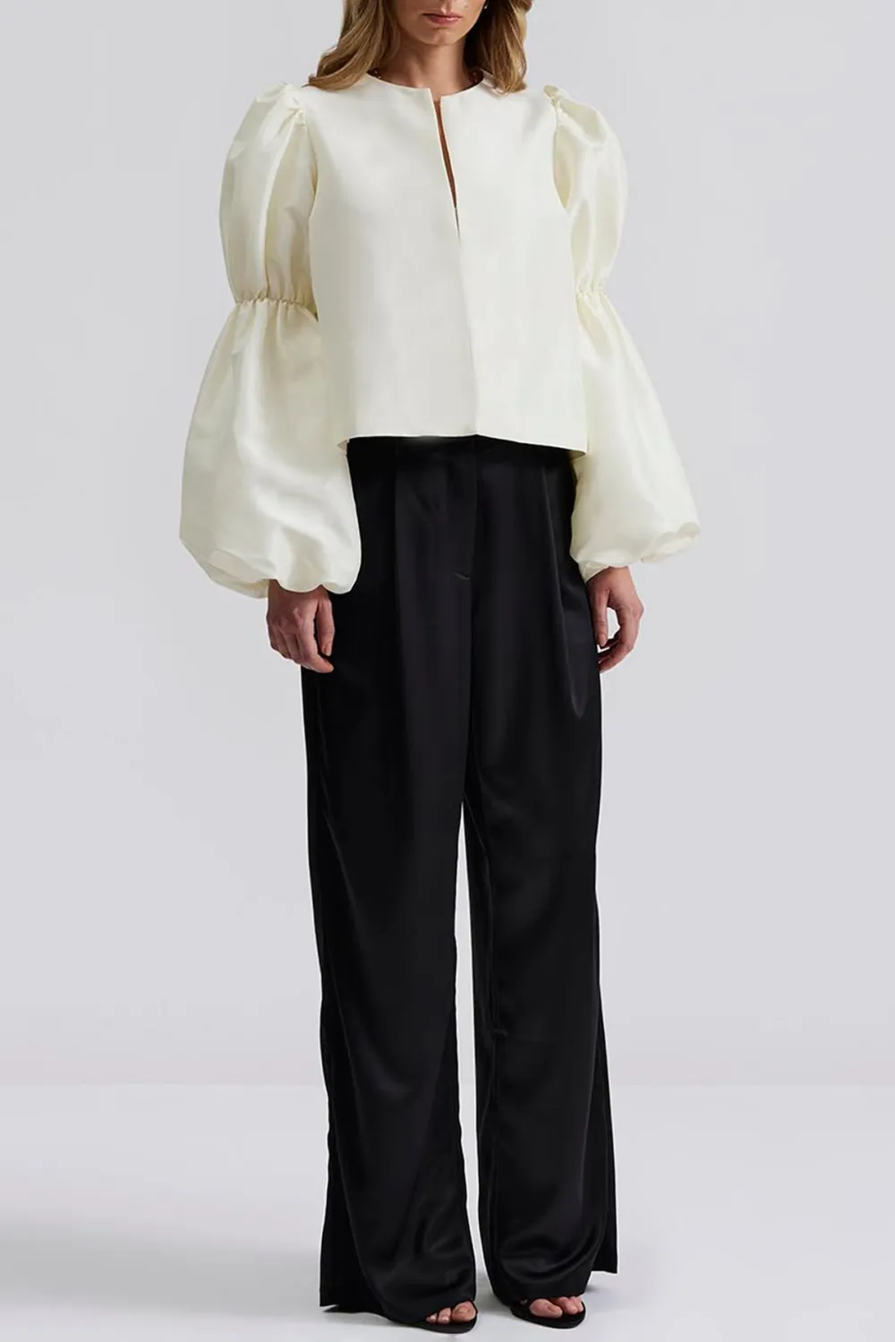 Puff Sleeve Keyhole Neck Blouse