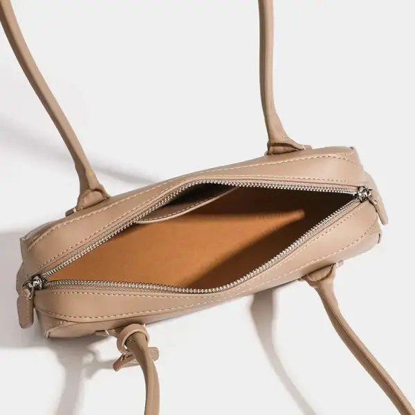 French Niche Sausage Bag – Retro Leather Underarm Crossbody