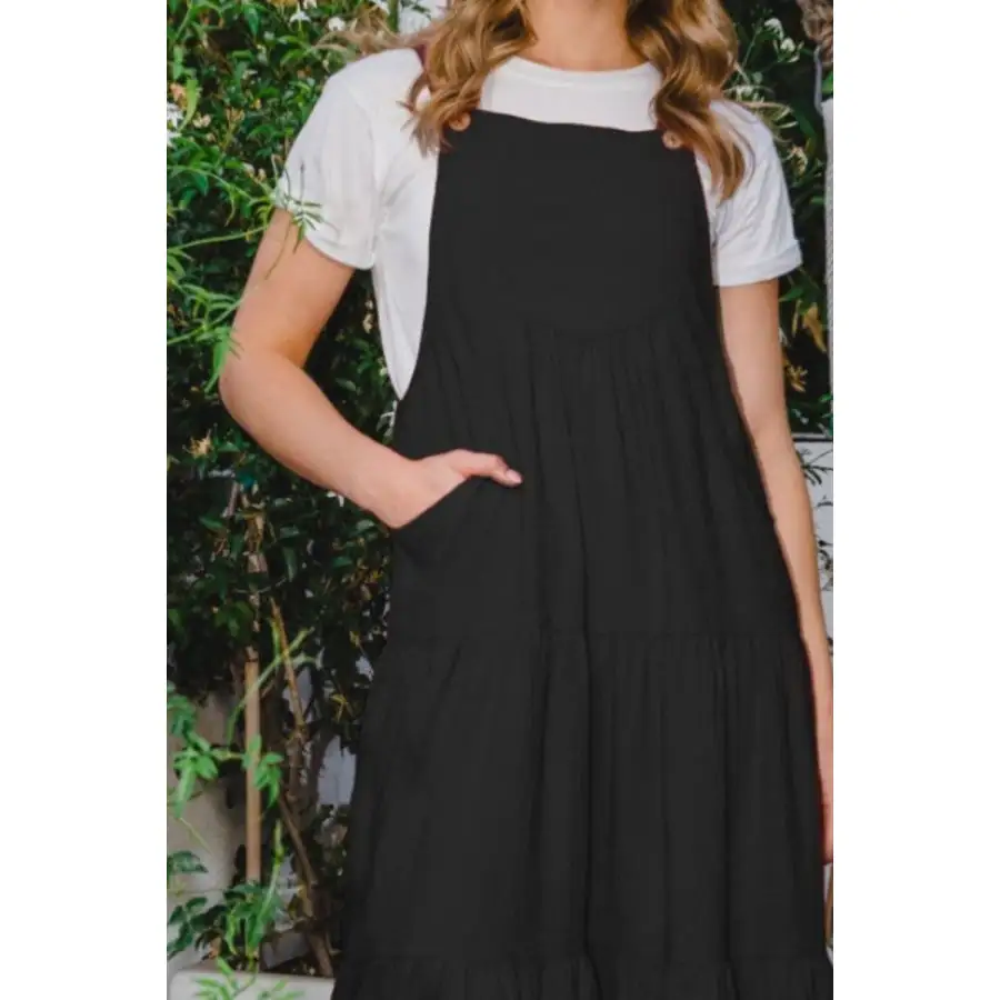 Full Size Sleeveless Tiered Midi Dress