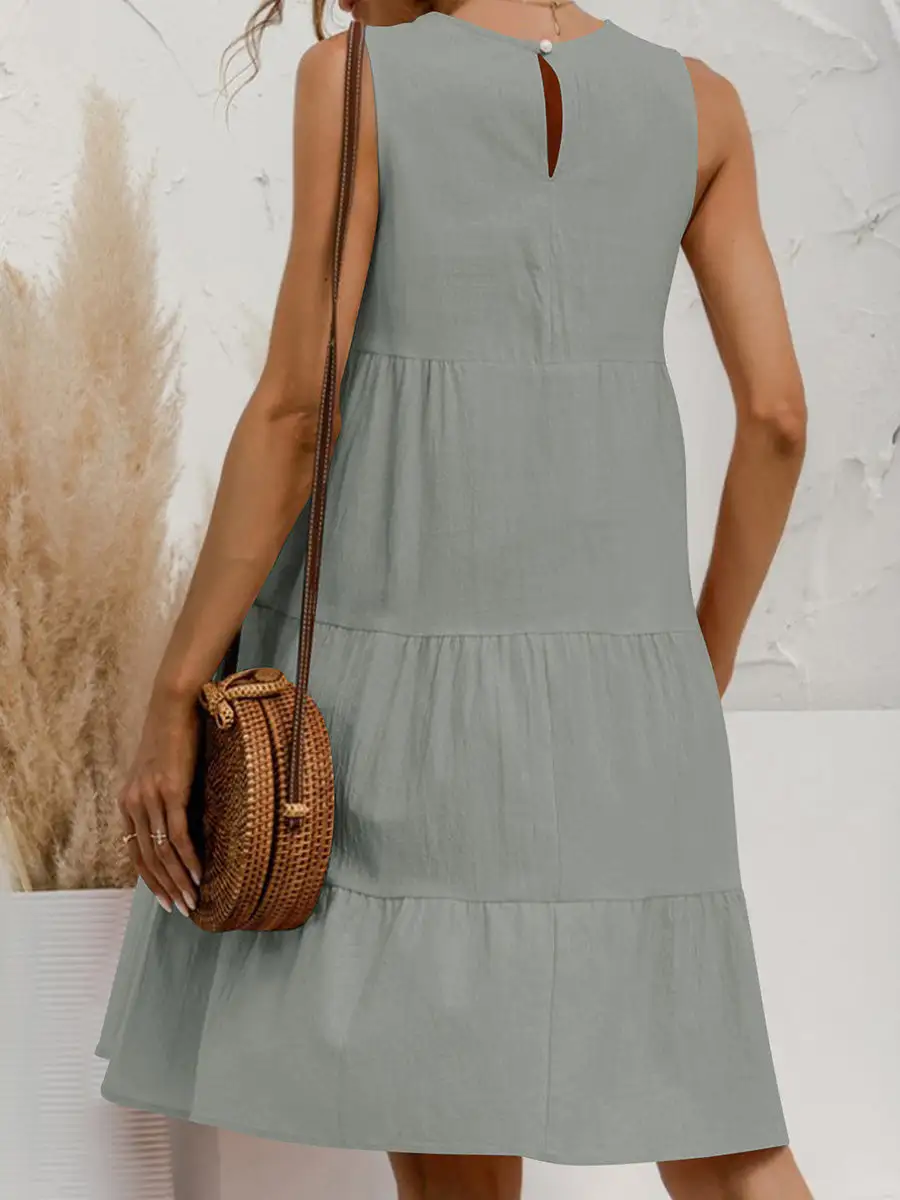 A Line Relaxed Pleated Solid Color Tiered Round Neck Mini Dress