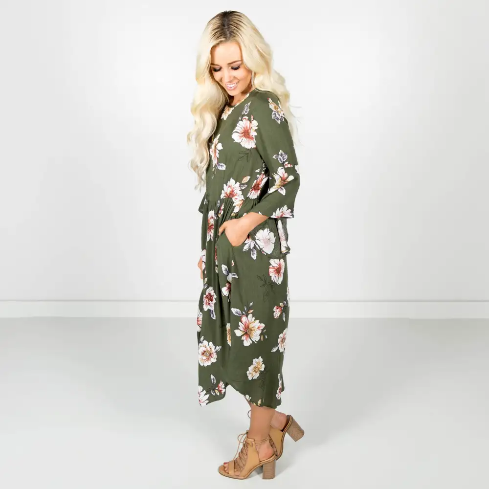 Plus Size Crew Neck Floral Dress