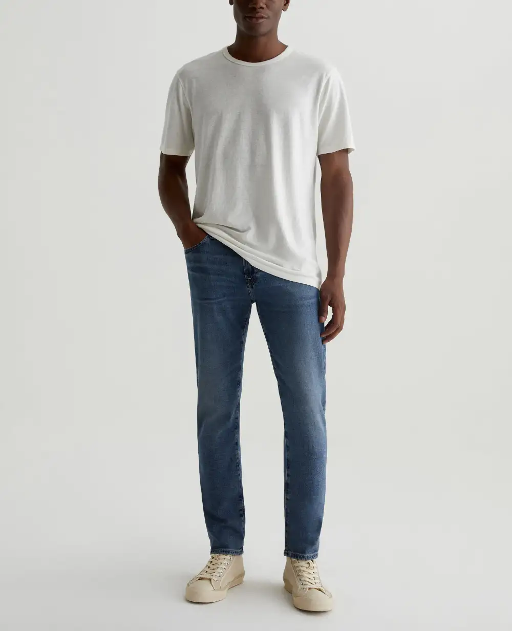 Men's Easywear Straight-Leg Jeans
