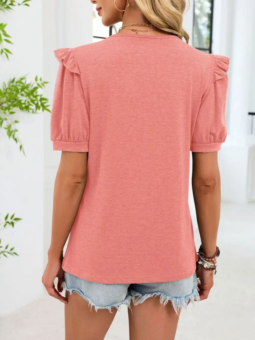 Versatile Ruffled Short Sleeve T-shirt