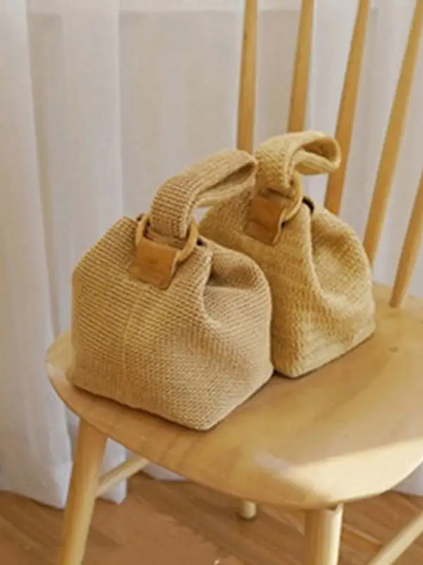 Minimal Woven Shoulder Bag
