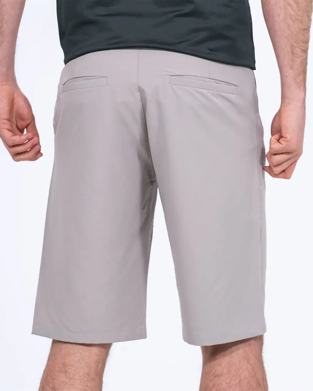 Relaxed Stretch Golf Shorts