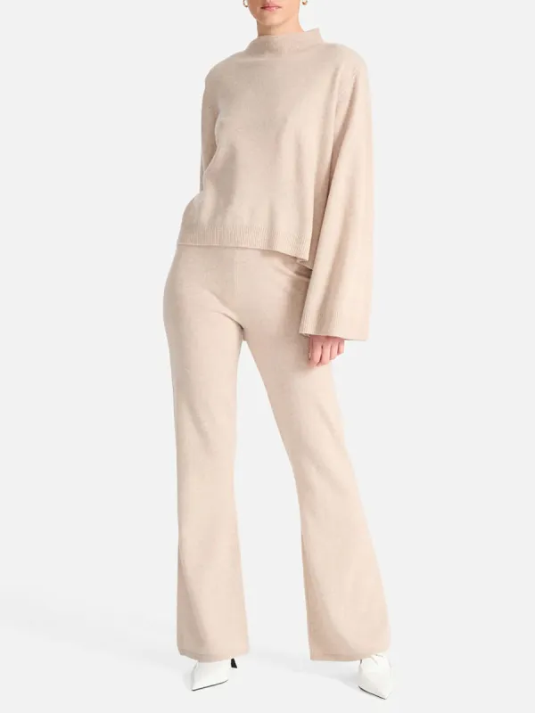 TURTLE NECK KNIT SWEATER