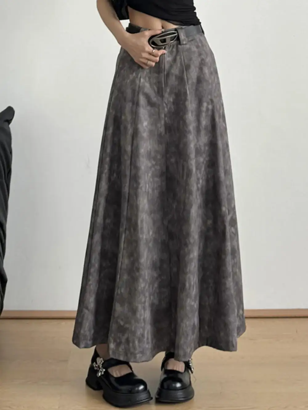 Wearable Line Skirt