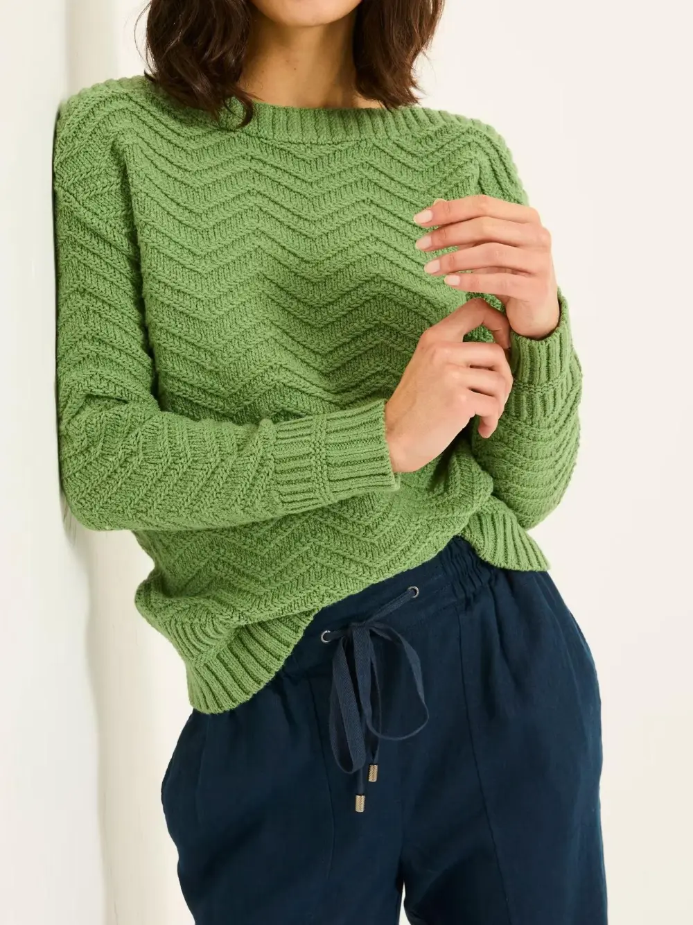 Mid Green Textured Knitted Jumper