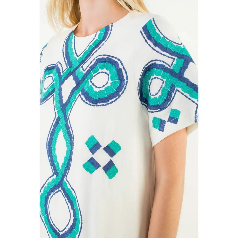 Embroidered Short Sleeve Casual Dress