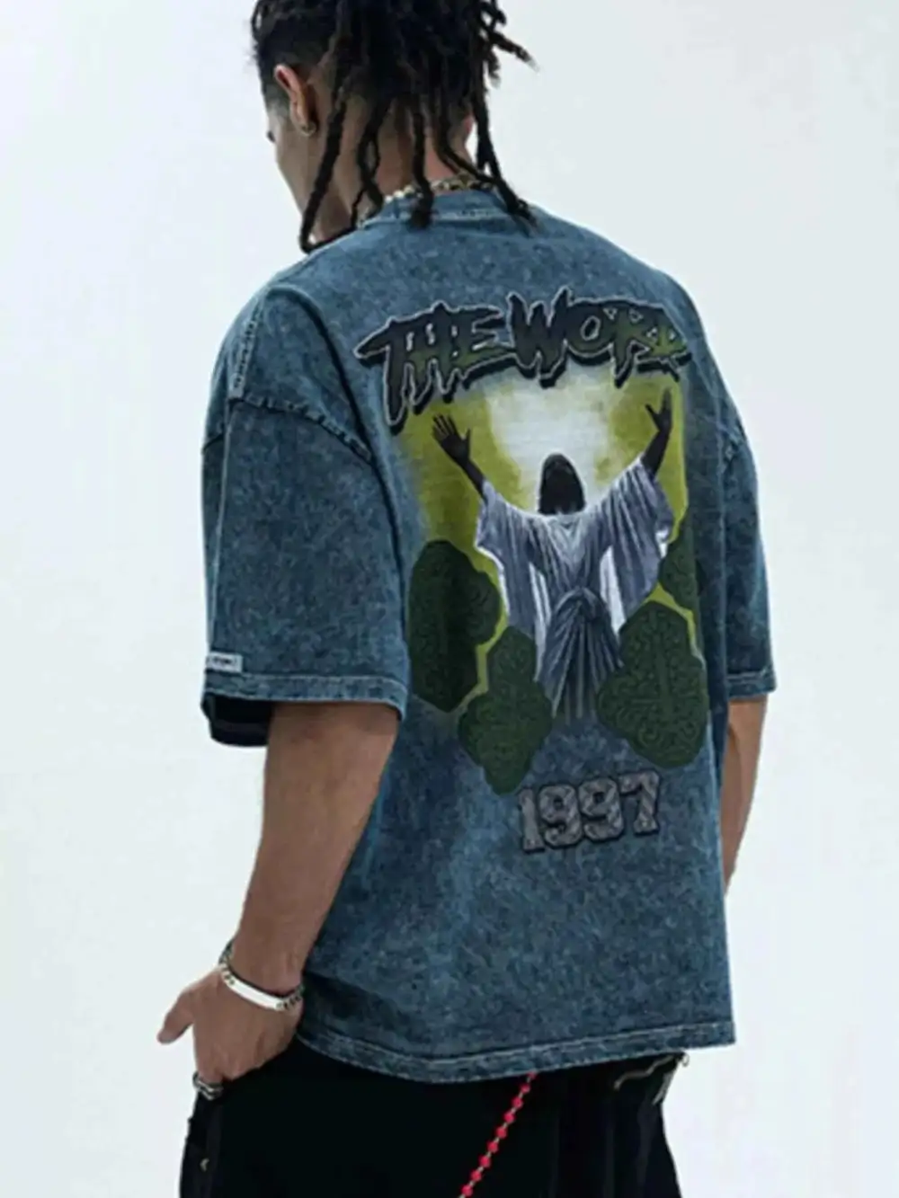 Classic Graphic Round Neck Short Sleeve T-Shirt