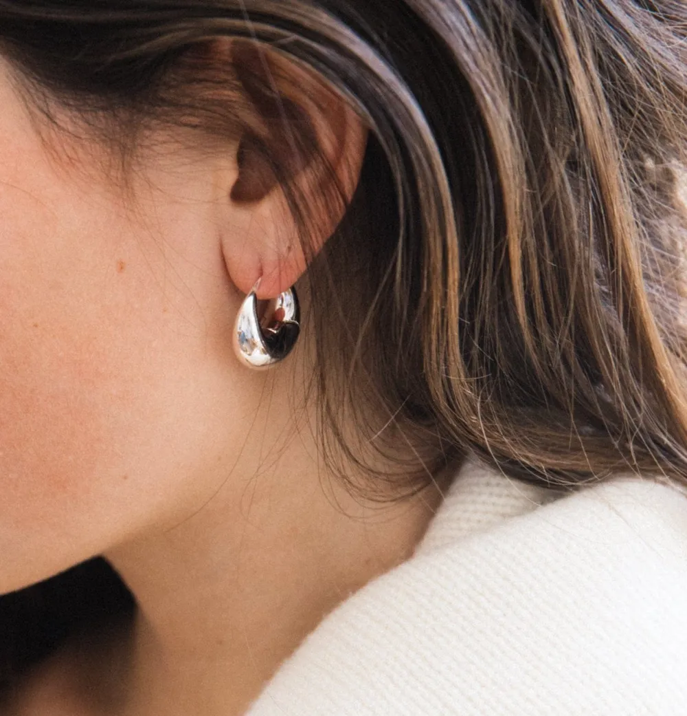Tapered Hinge Hoop Earrings