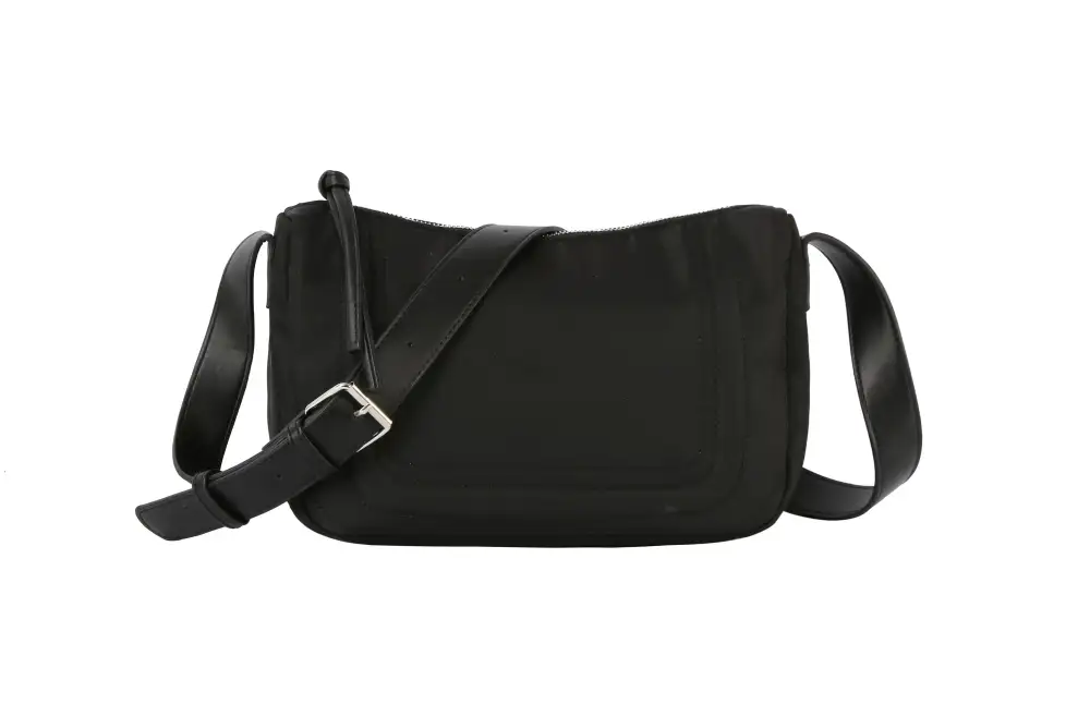 Everyday Detail Everyday Shoulder Bag