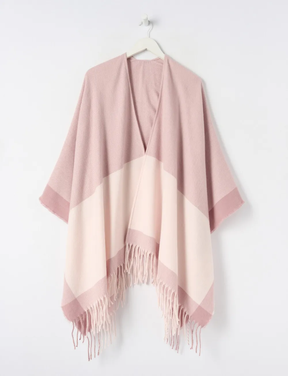 Exquisite And Elegant Color Matching Temperament Scarf