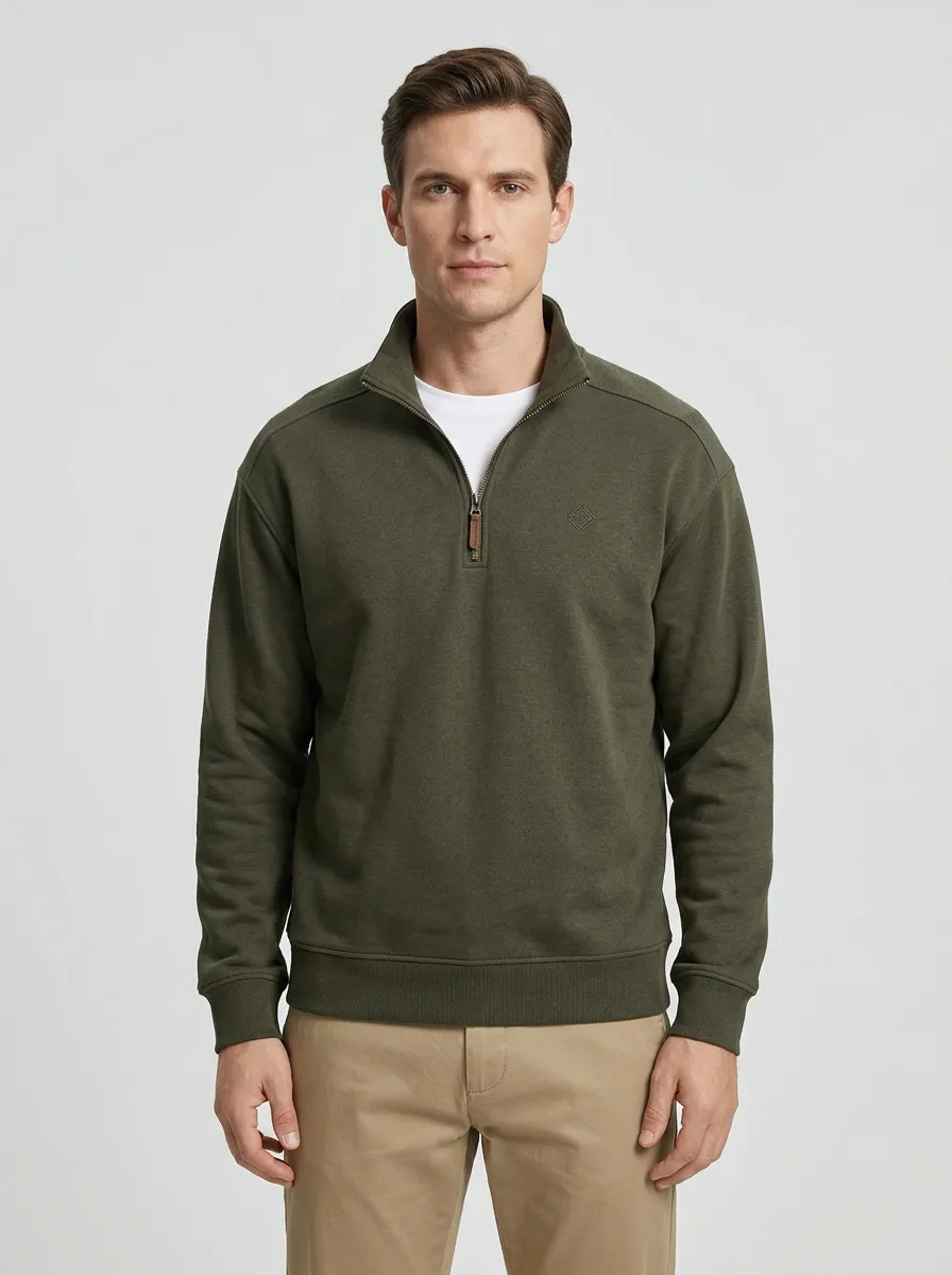 Men's Minimalist Embroidered Emblem Quarter-Zip Sweatshirt
