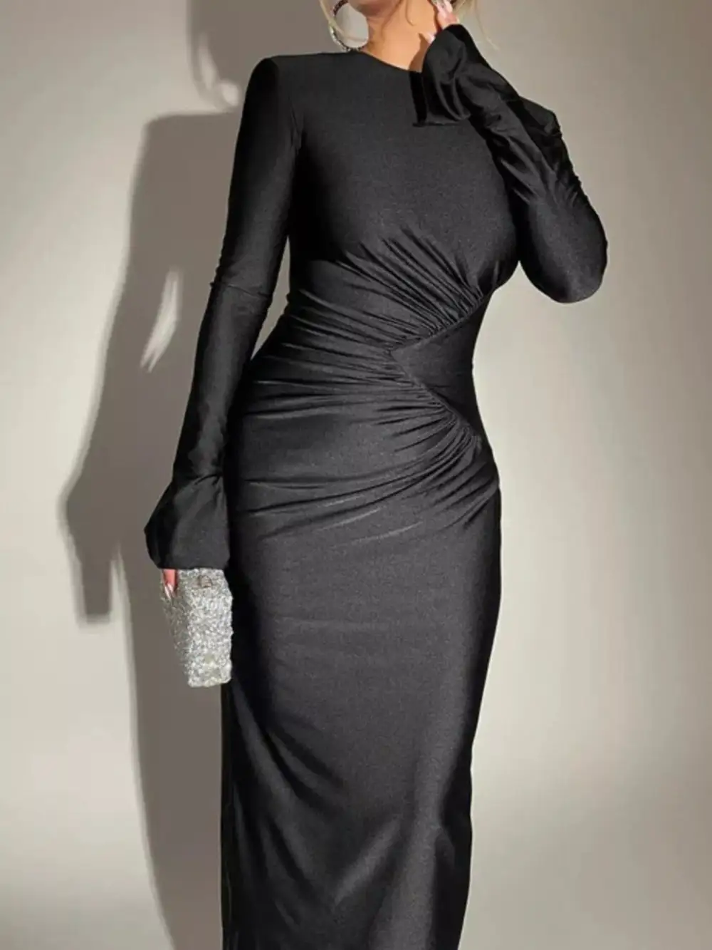 Lightweight Feel Ruched Long Sleeve Maxi Dress