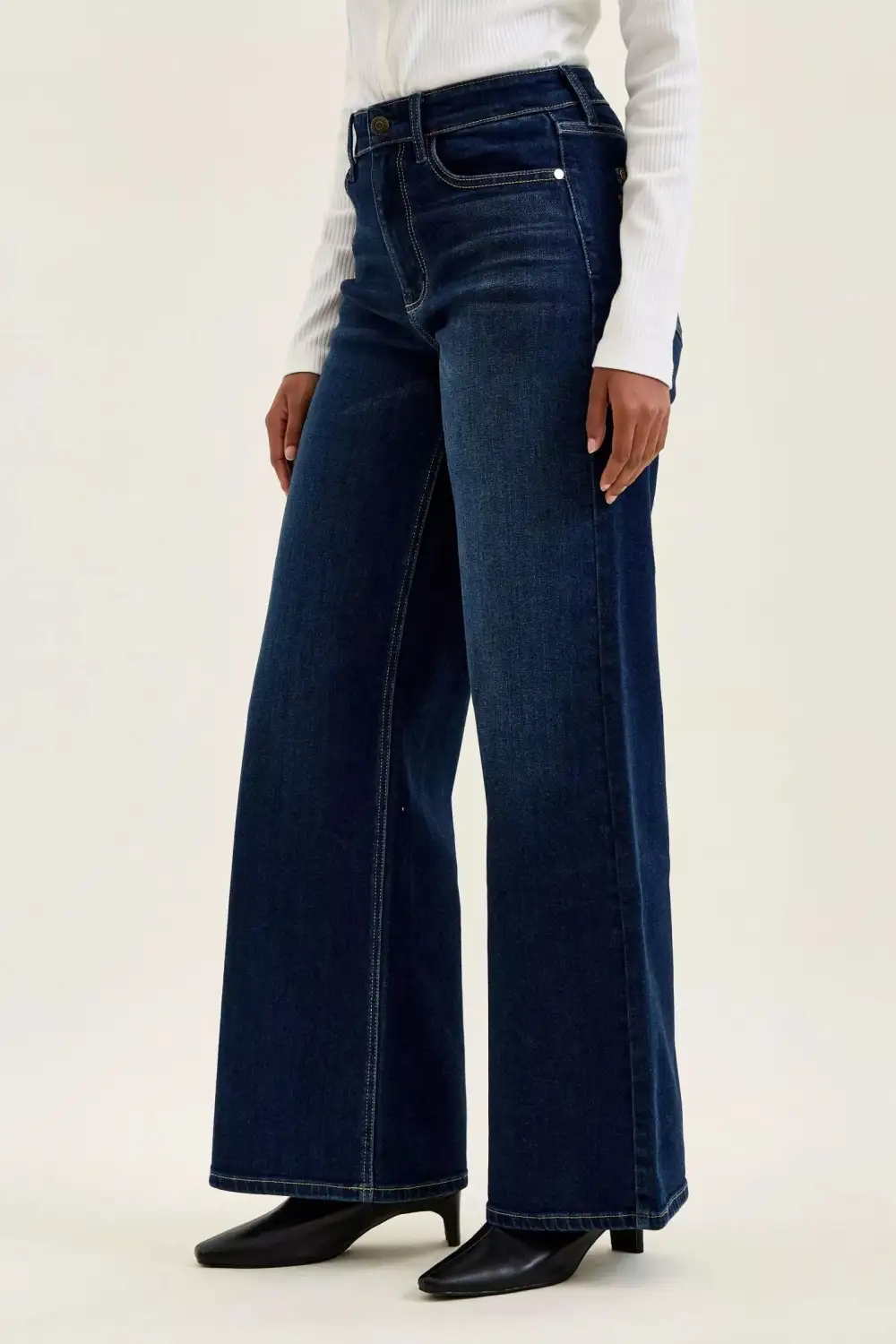 Refined High Rise Wide Leg Jeans