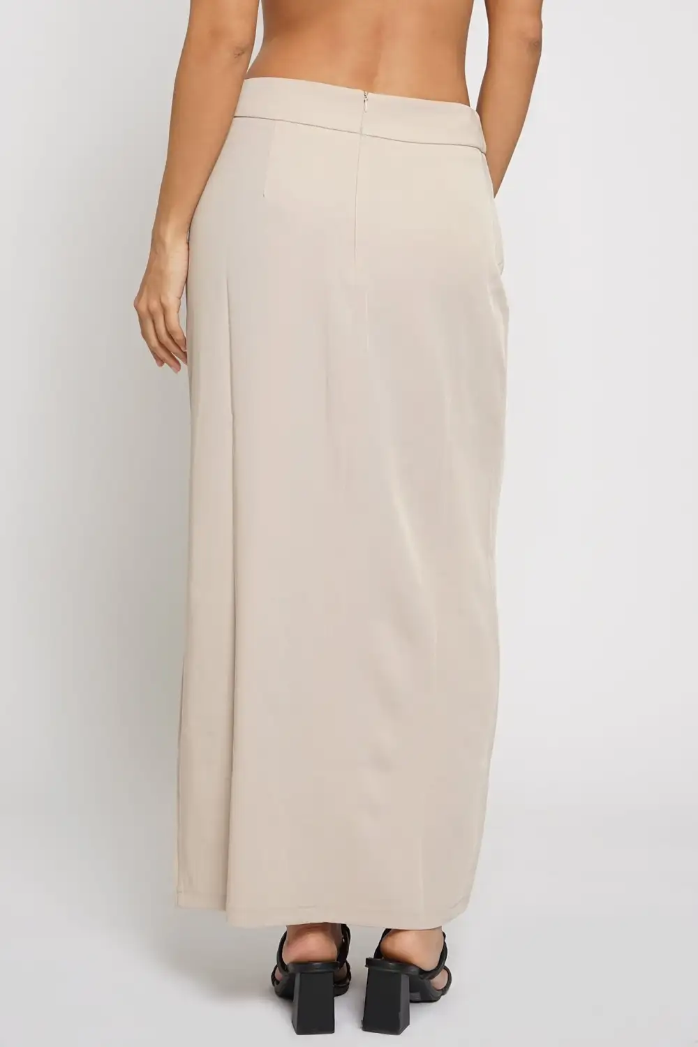 Front Slit Maxi Skirt With Pocket Flaps