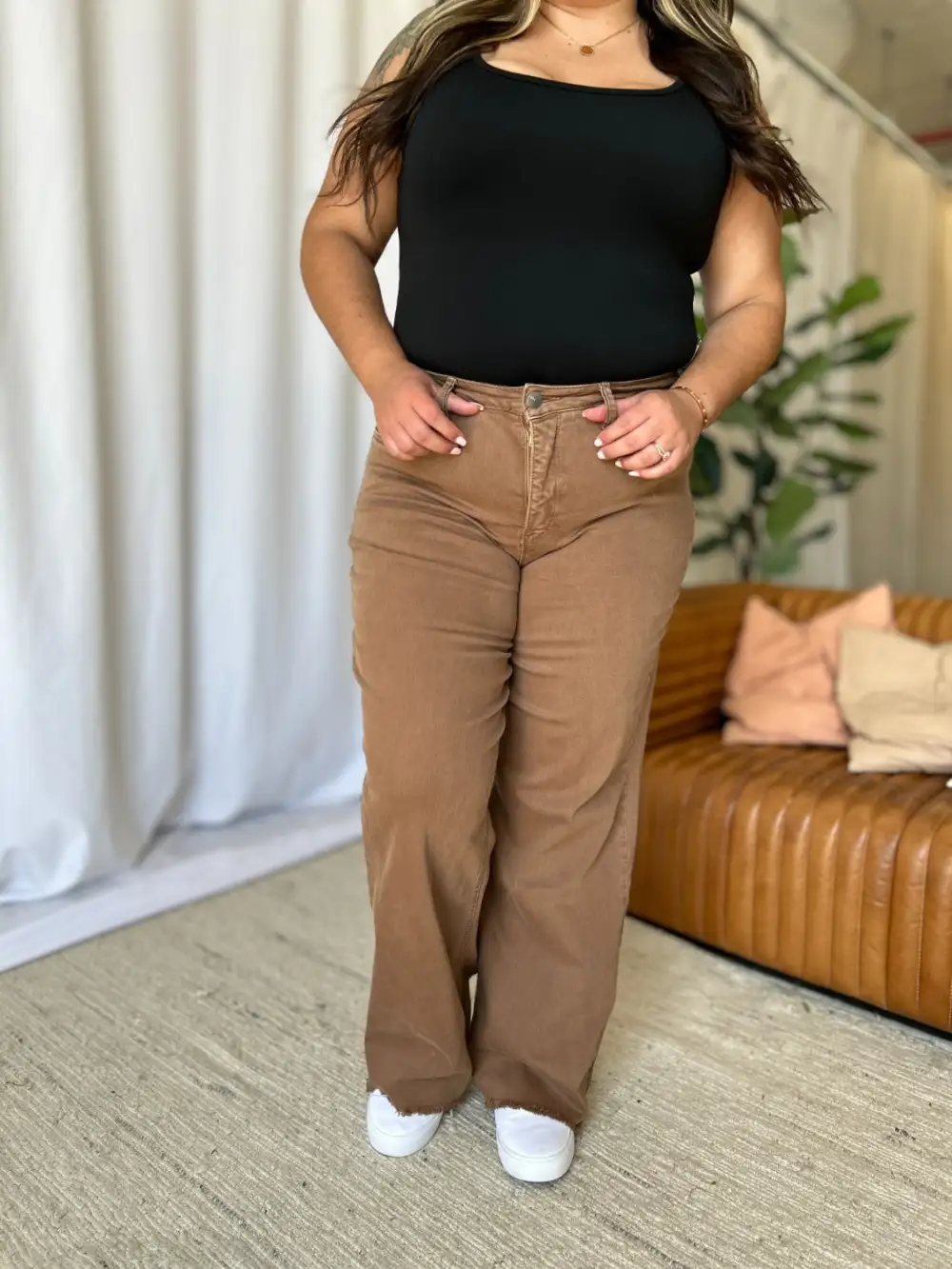 Lightweight Feel Comfy Denim Jeans
