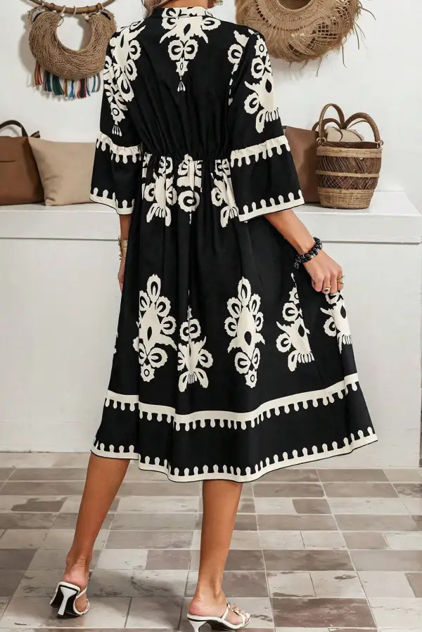 Geometric Print Bracelet Sleeve Midi Dress