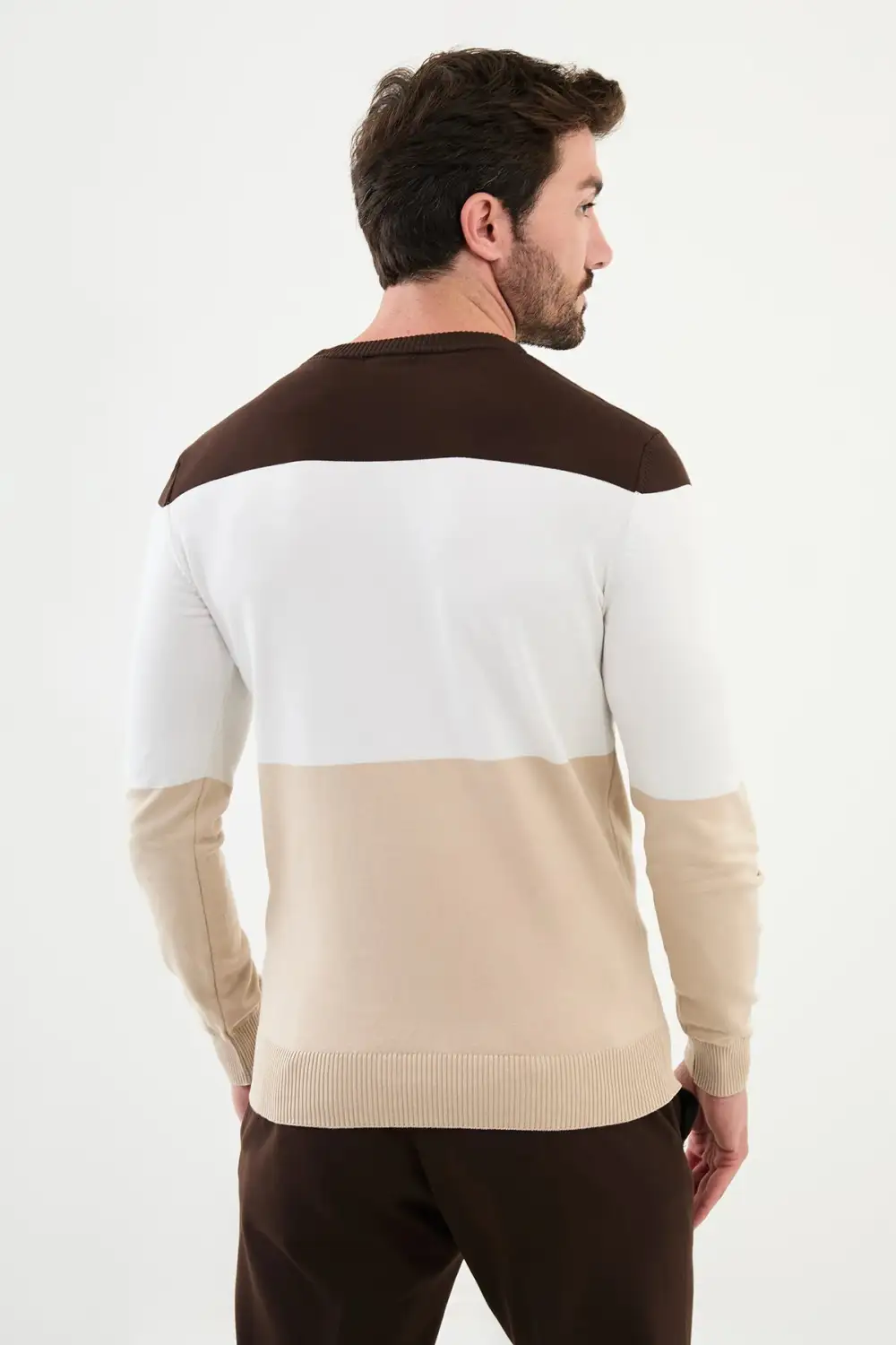 Classic Crew Neck Knit Sweater