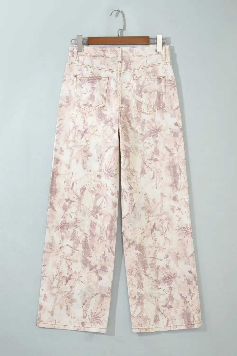 Wide-Leg Relaxed Pocketed Studded Straight Leg Jeans