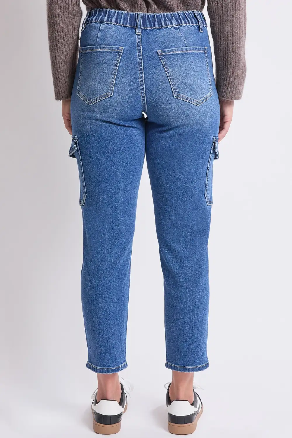 High Rise Slim Straight Cargo Jeans