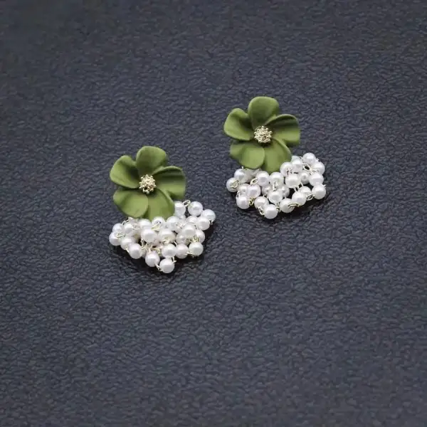 Leafy Dreams Jewelry