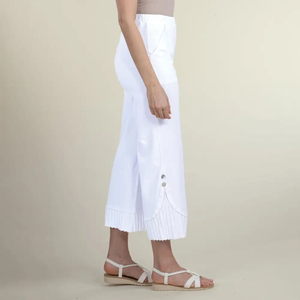 Refined Wide Leg Pleated Pants