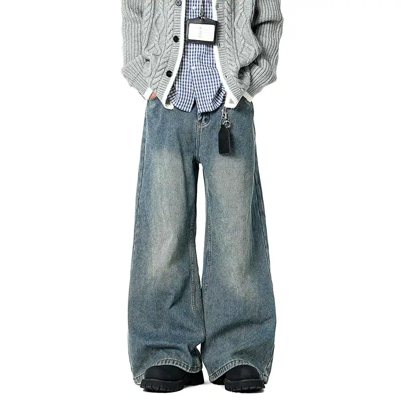 Fade Barrel-Leg Jeans