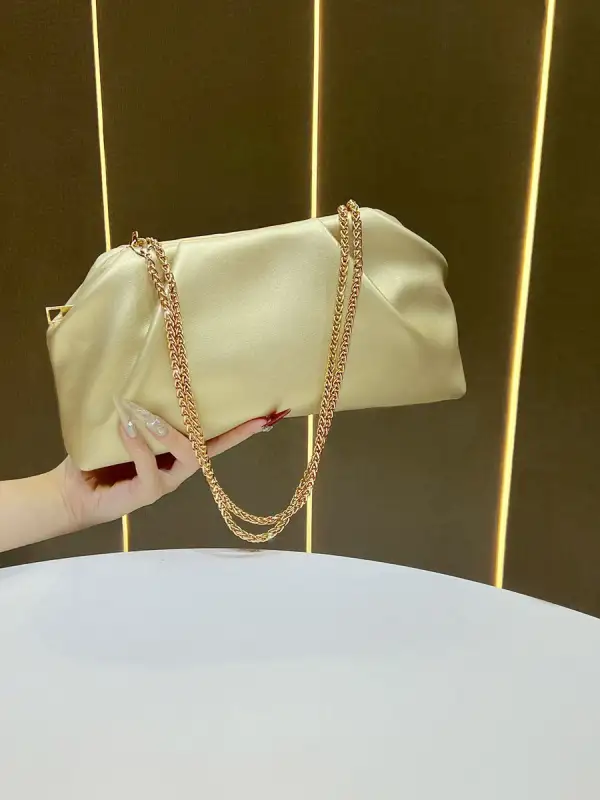Pleated Chain Zip Shoulder Bag