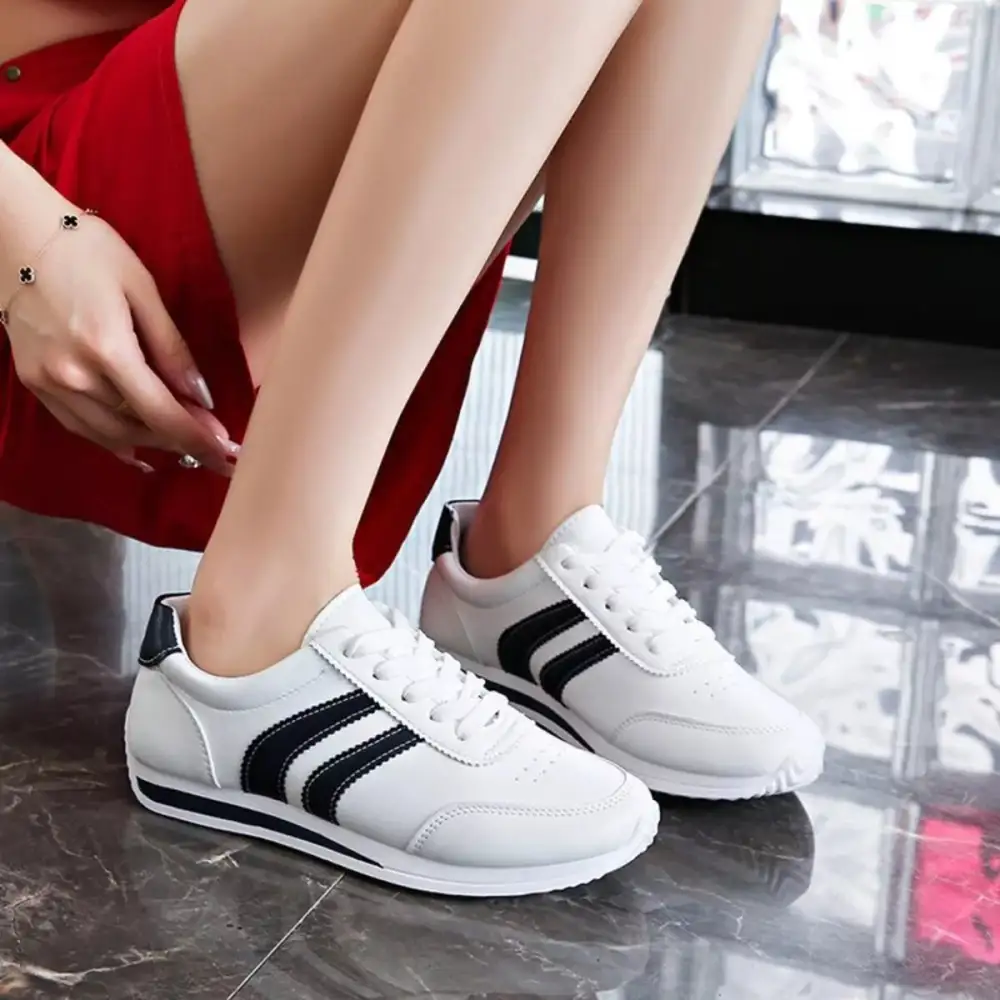 Textured Round Toe Lace-Up Sneakers