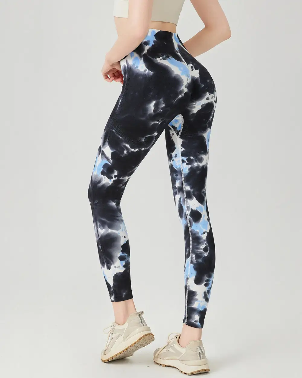 Flow Active Seamless Scrunch Leggings