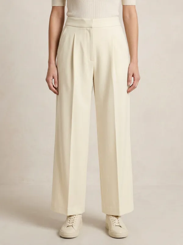 Tailored Texture Pleated Wide-Leg Trousers