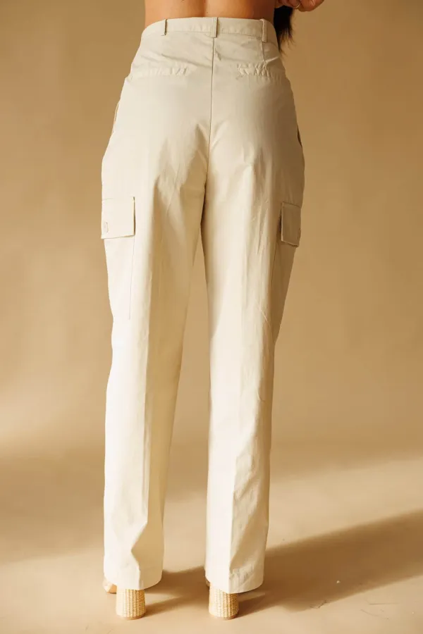Straight-Leg Pleated Pocket-Detail Pants