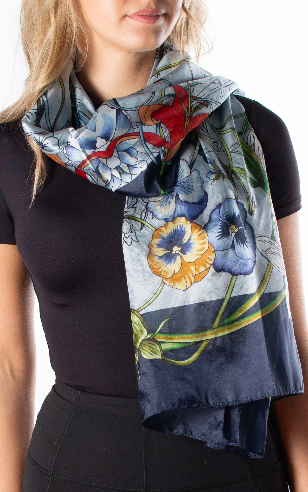 Luxurious And Exquisite Versatile Navy Blue Women's Scarf