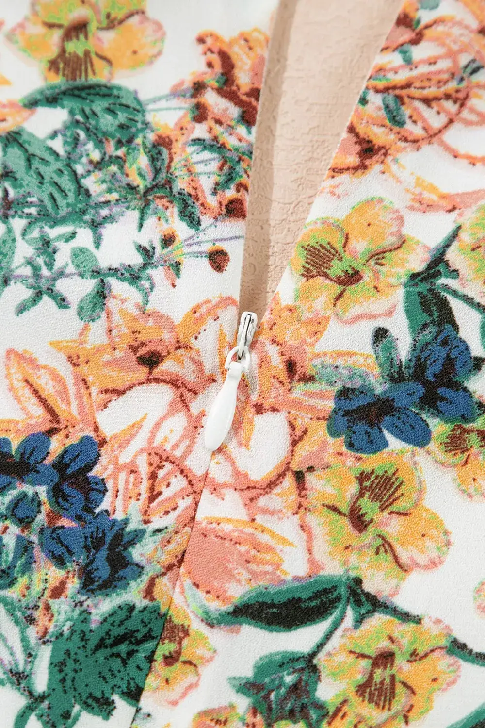 Gathered Detail Floral Printed Ruffle Mini Dress