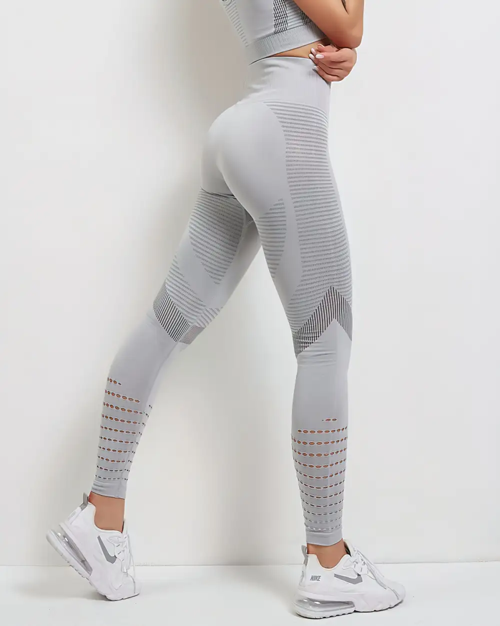 Elevated Active Seamless Leggings