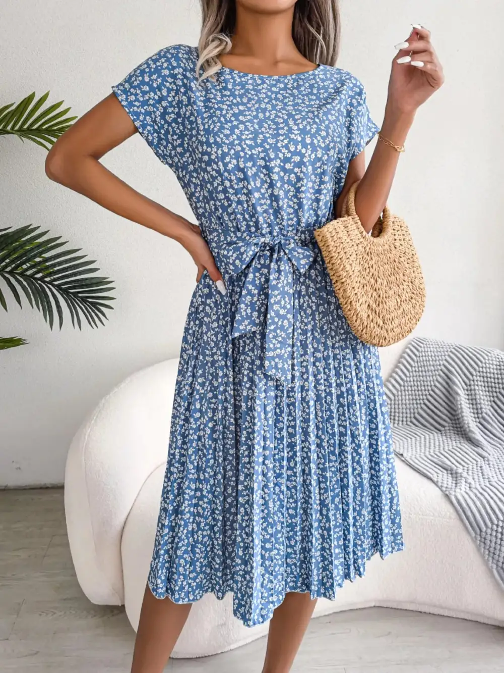 Floral Printed Pleated Midi Dress