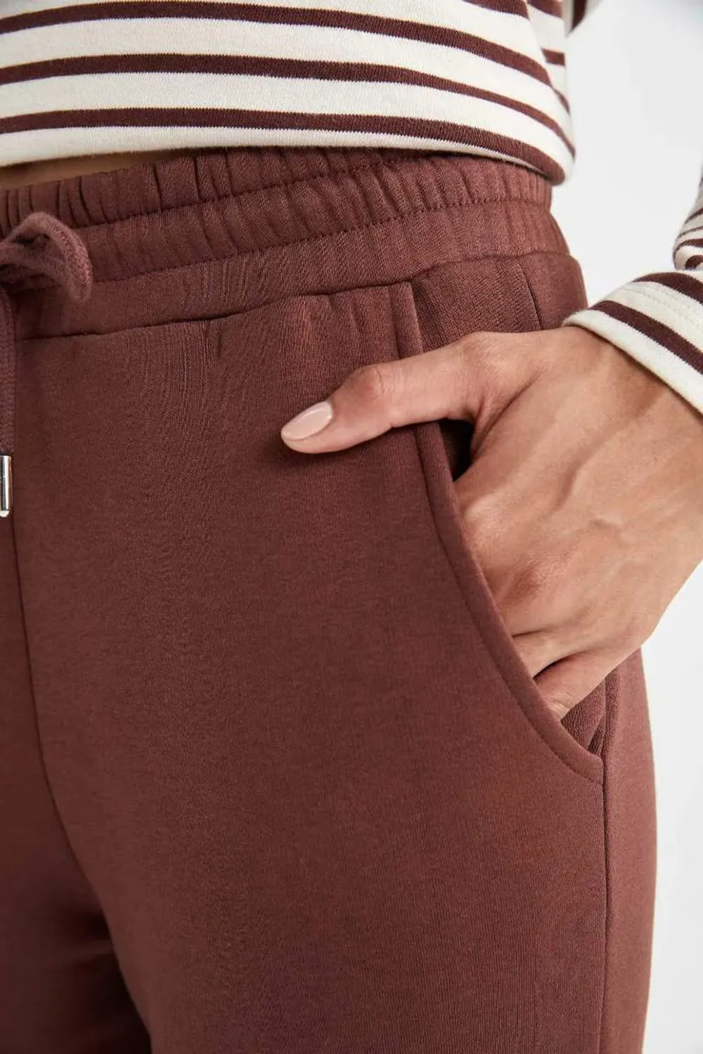 Chic Solid Trousers