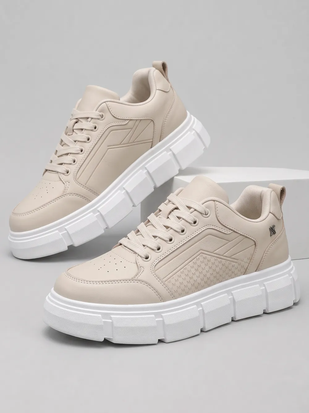 Men's Beige Minimalist Monogram Pattern Printed Sneakers