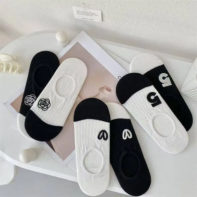Thin Color Contrast Jacquard Ankle Socks